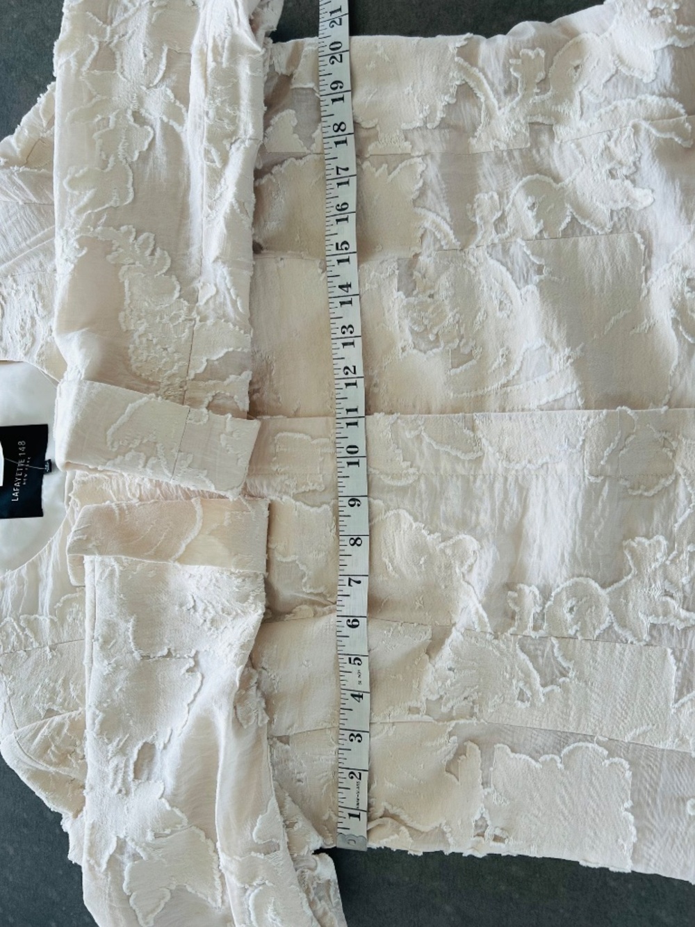 NWT Lafayette 148 New York Textured Coat in Ivory on Ivory in Size 12 - Picture 4 of 5